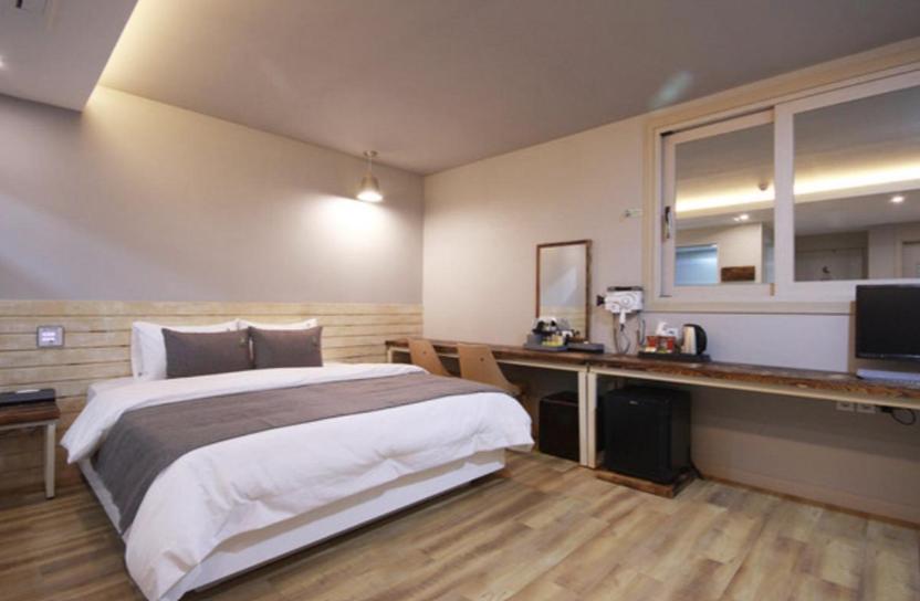Jade Hotel Ilsan Ni Zimmer foto